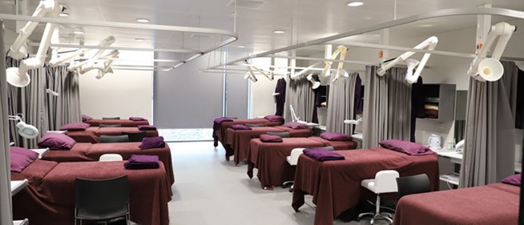 Beauty Salon 2